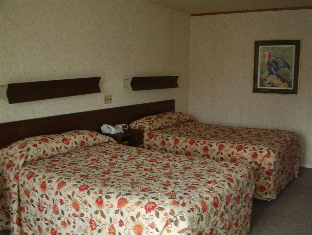Atlas Motor Lodge Highland Exterior photo